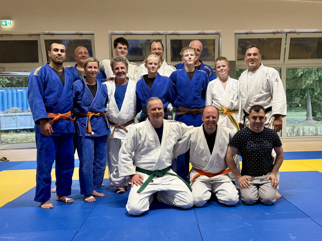 Judo: Einstiegstraining mit Familie und Freunden in der Sommerpause